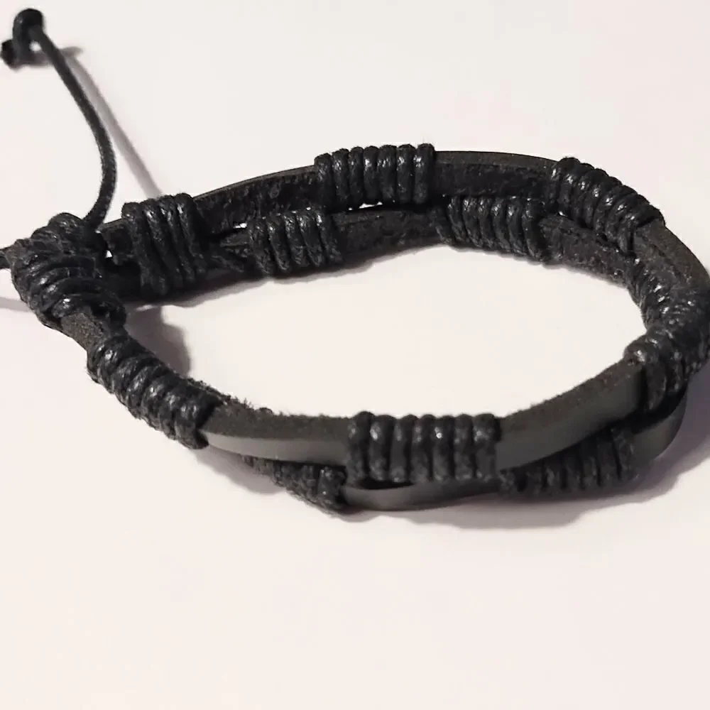 Leather‎ bracelet men's layered black new d27